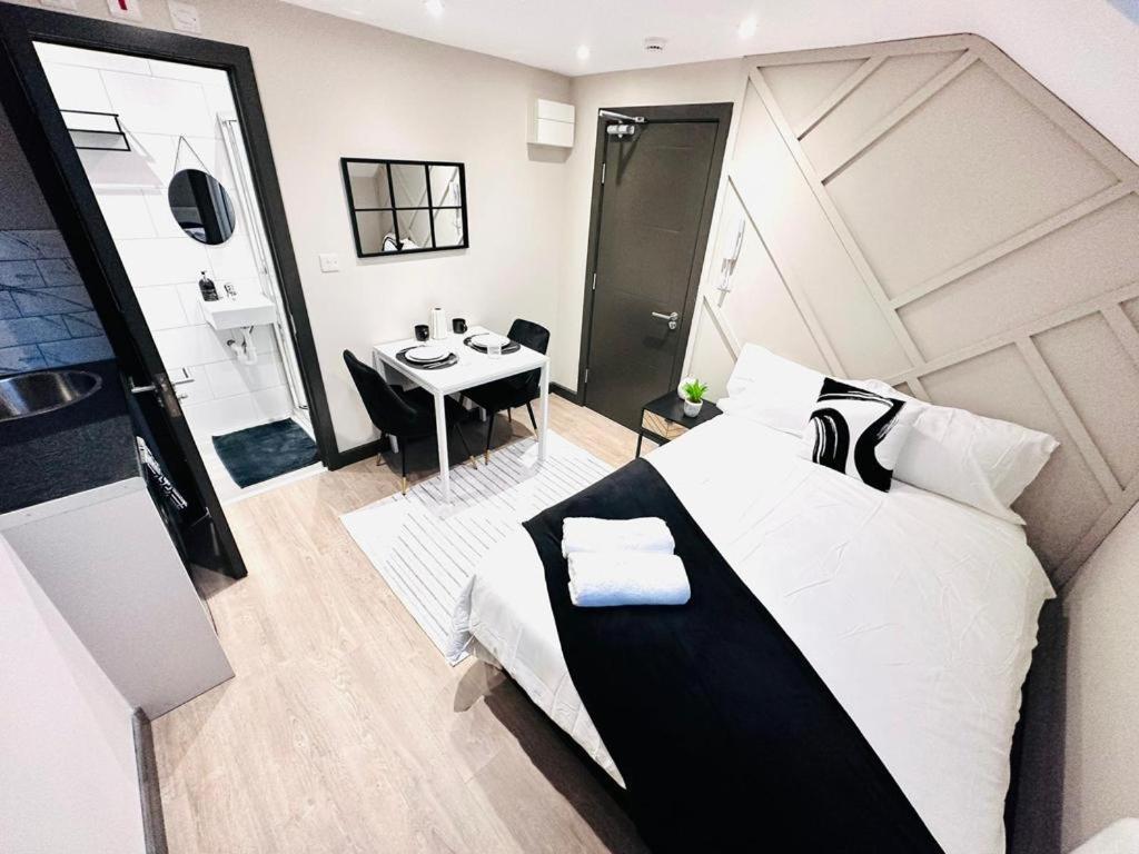 London 1 Central Studio Like A Hotel Room Exterior foto